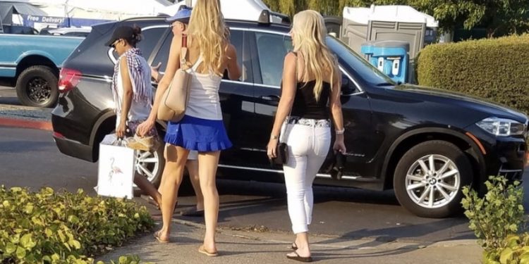 am-futut-doua-surori