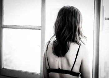 Plăceri noi cu Ivenița, o amabilă nevastă de preot